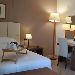 *** Hotel Domus Mariae Italie